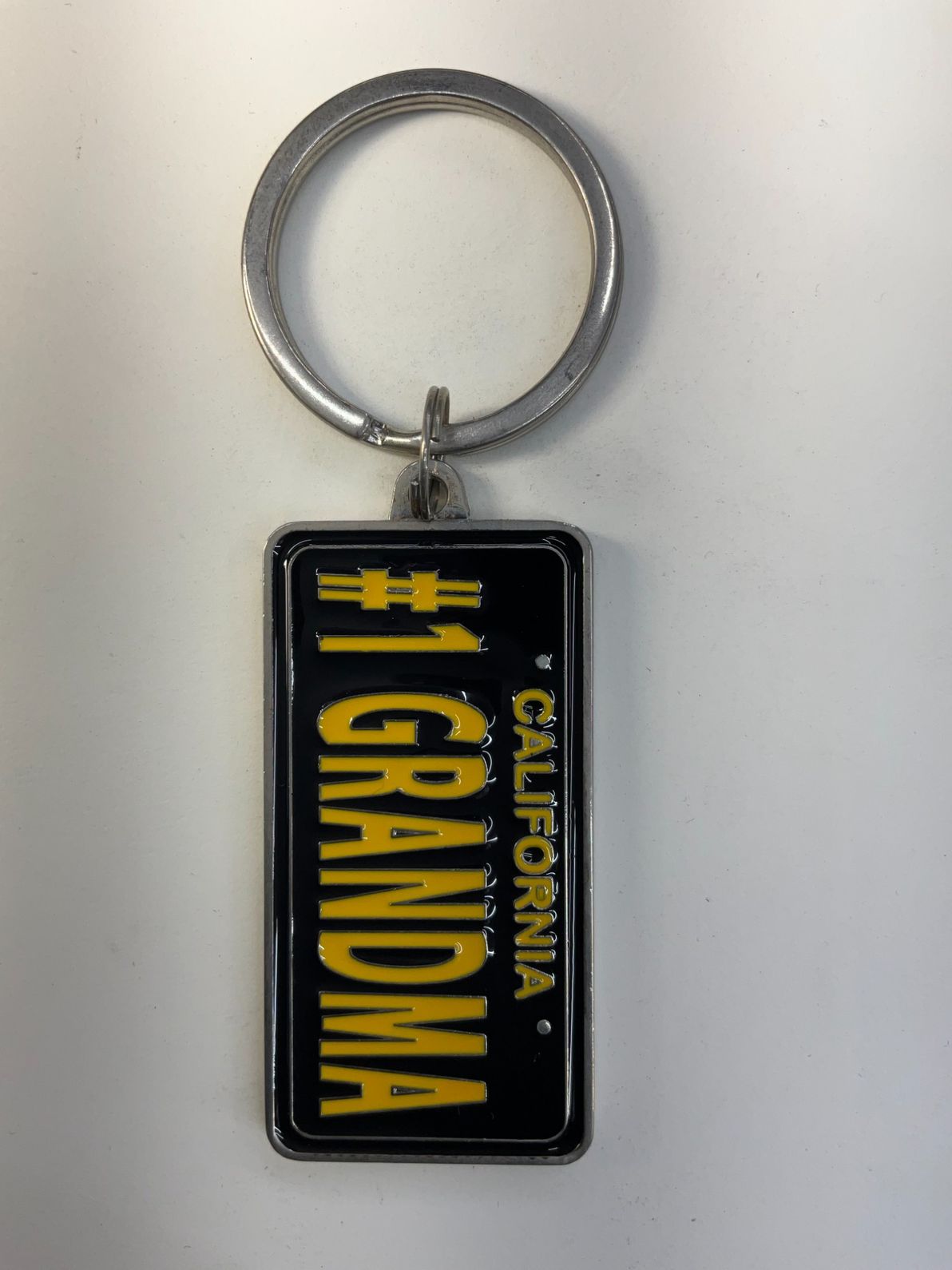 #1 Grandma Keychain – California License Plate Style