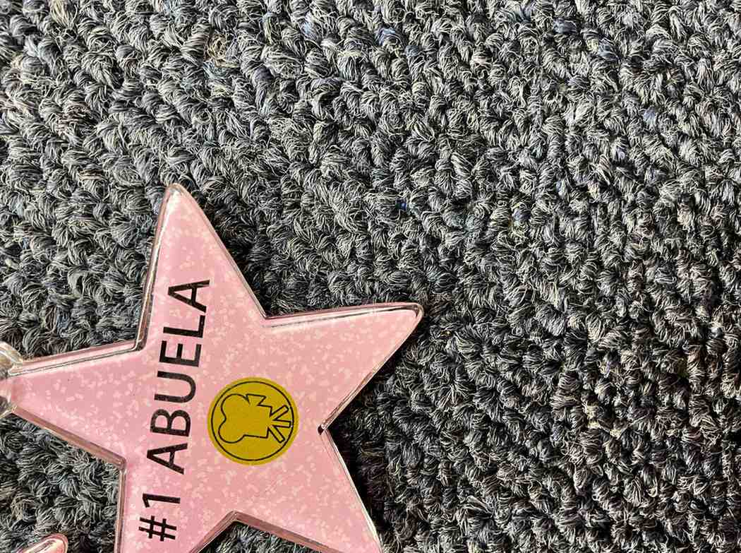 #1 Abuela Star Keychain – Hollywood Walk of Fame Style