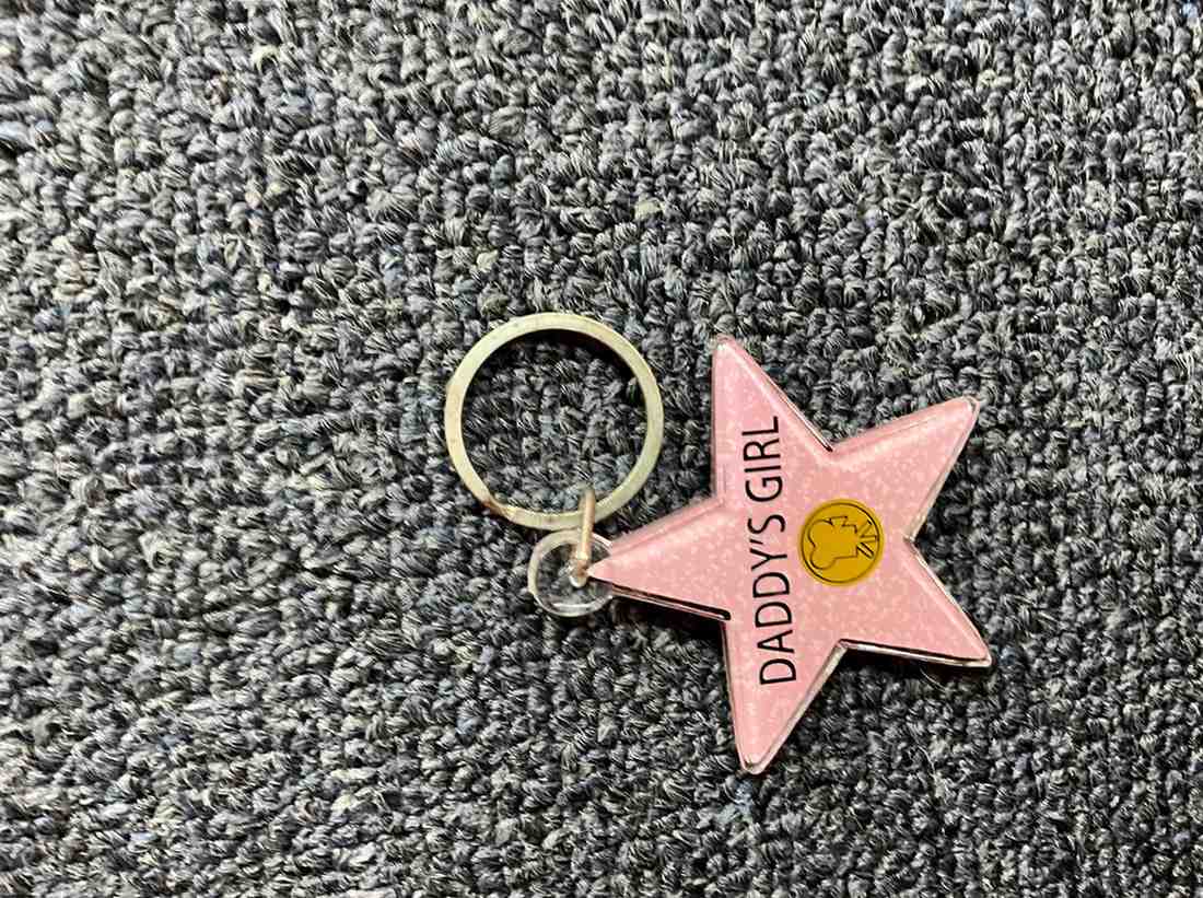 Daddy’s Girl Star Keychain – Hollywood Walk of Fame Style