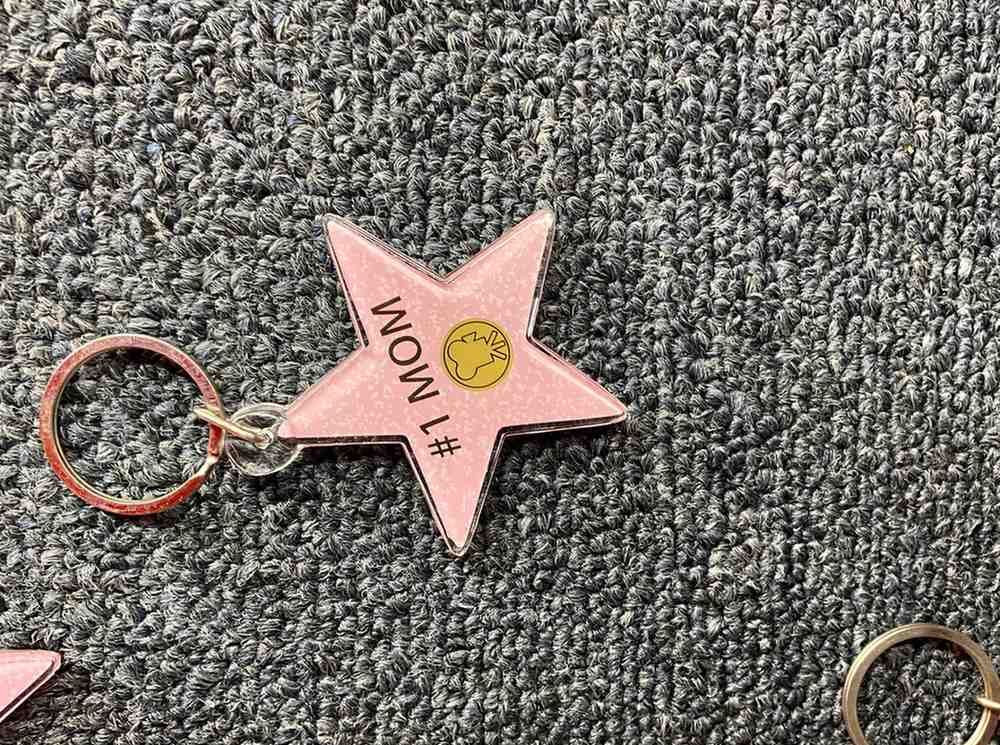 #1 Mom Star Keychain – Hollywood Walk of Fame Edition